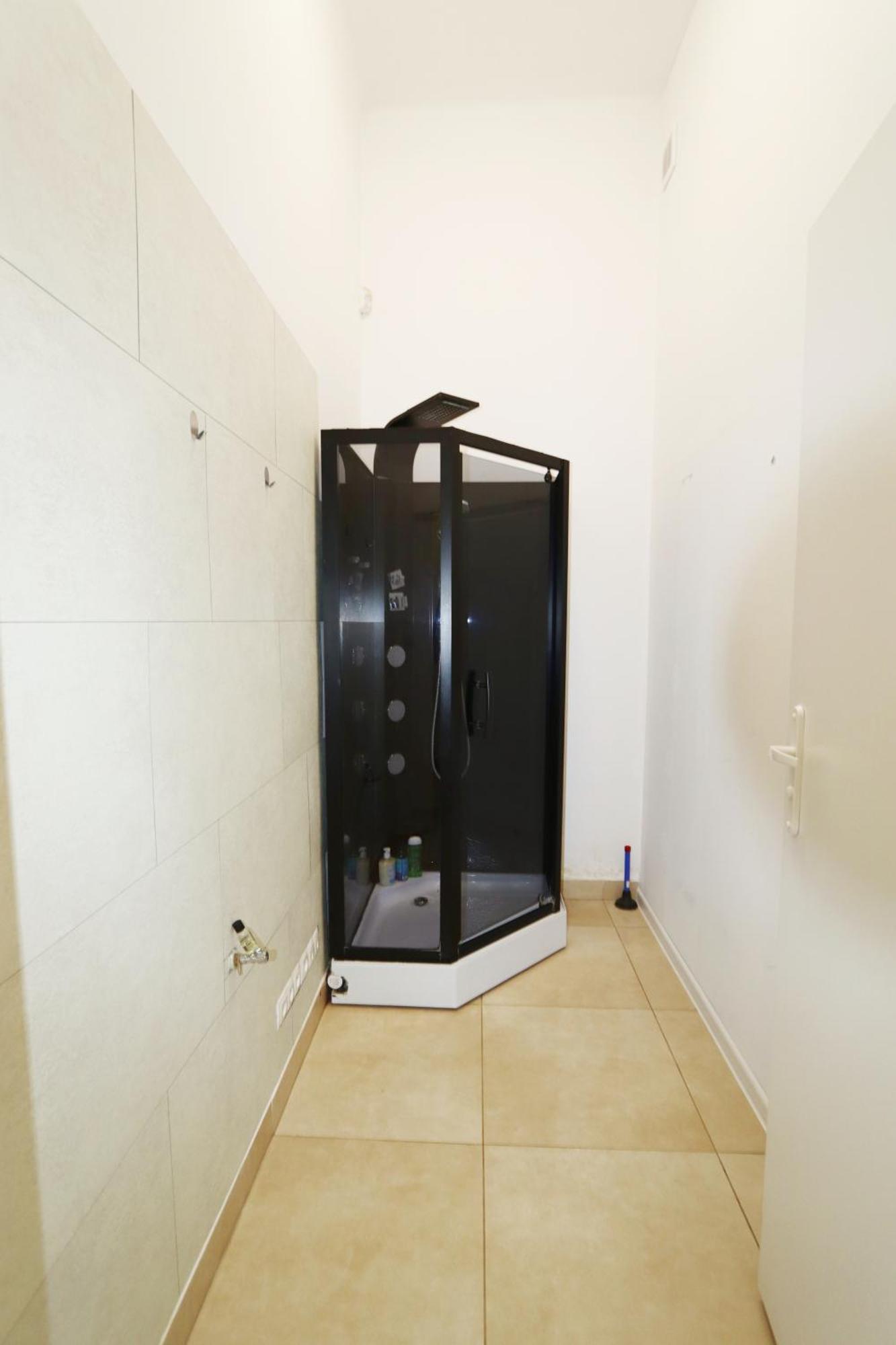 Fantastic Waw - C19 Room E Varsovia Exterior foto